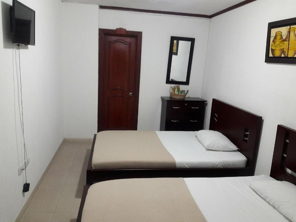 Hotel Davinci Calarcá المظهر الخارجي الصورة